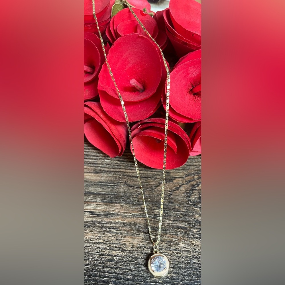 Gold Pendant Necklace with Crystal Accent